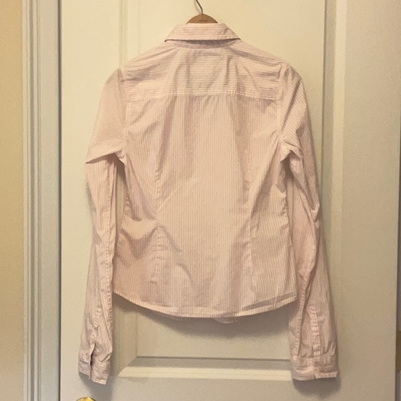 Abercrombie and Fitch Light Pink Pinstripe Long sleeve Blouse - Picture 4 of 12